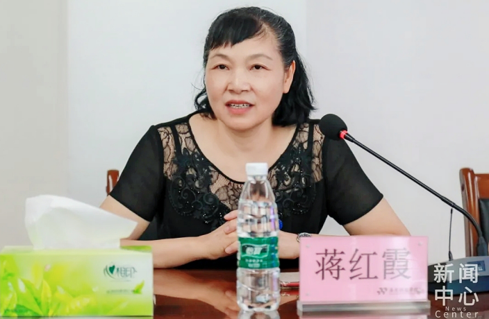 蒋红霞院长表示广科十多年的发展经历了"从南博起步,创美好人生",到"